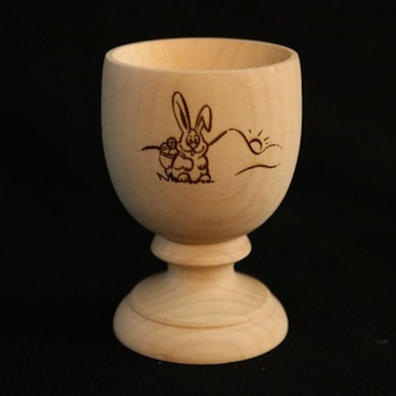 Eierbecher aus Ahornholz mit Osterhasen Lasergravur